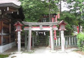 九尾稲荷神社