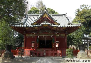 金鑚神社拝殿