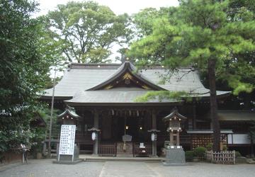 前鳥神社拝殿