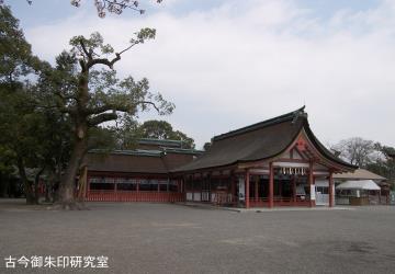 津島神社拝殿