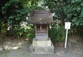 星阪神社